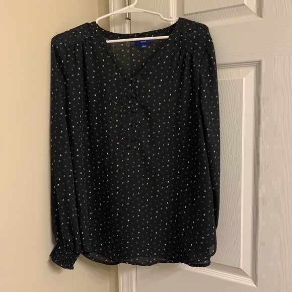 Apt. 9 Tops - Apt 9 V Neck Buttoned Dotted Blouse, Medium